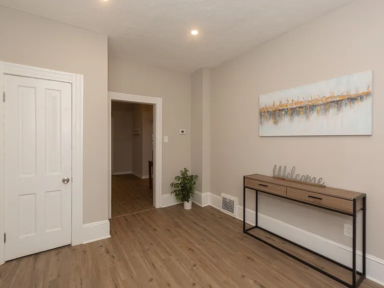 2057 Fairview Ave #A — Photo 3
