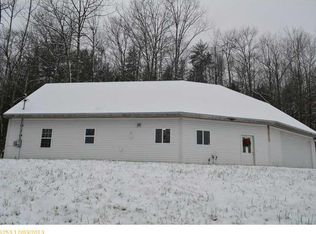 928 Main St, Wayne, ME 04284