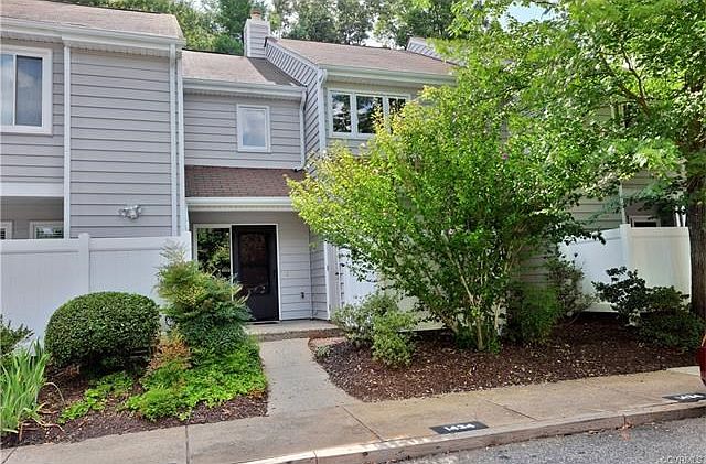 1st image of 1434 Sycamore Mews Cir #1434
