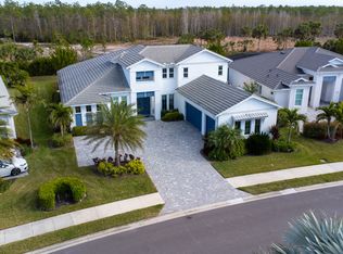 8955 Redonda Dr, Naples, FL 34114