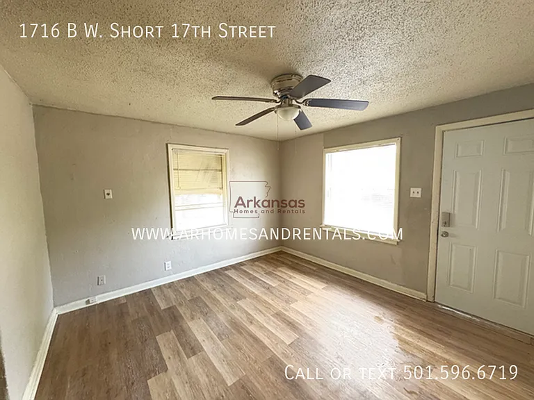 1716 West Cir #B — Photo 2