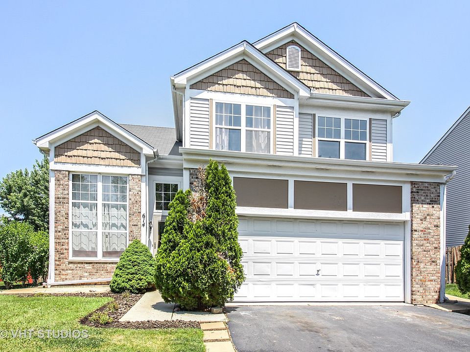 1st image of 614 Bluebird Dr