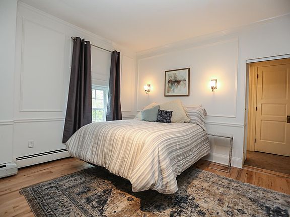 5th image of 1163 East Ave APT 10