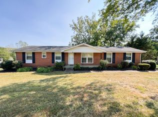 2108 Barkley Dr, Clarksville, TN 37043