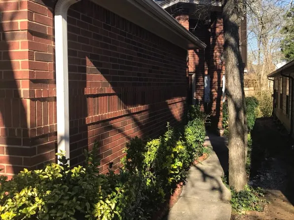 102 Harbour Town Cir, Montgomery, TX 77356