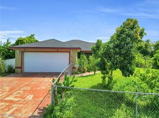 2915 21st St SW, Lehigh Acres, FL 33976
