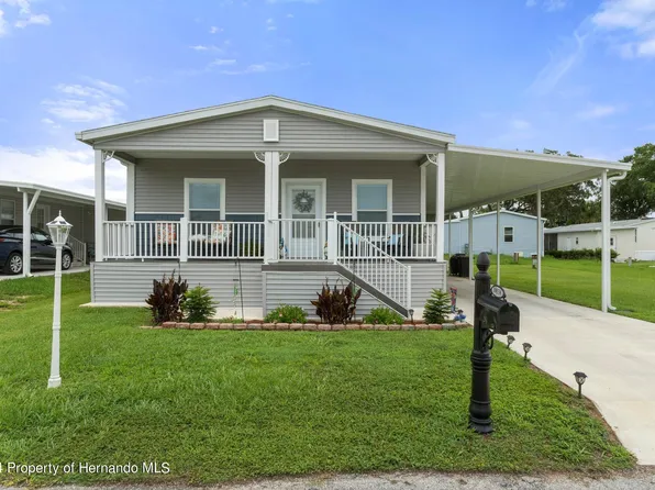 10038 Collingwood Ave, Dade City, FL 33525