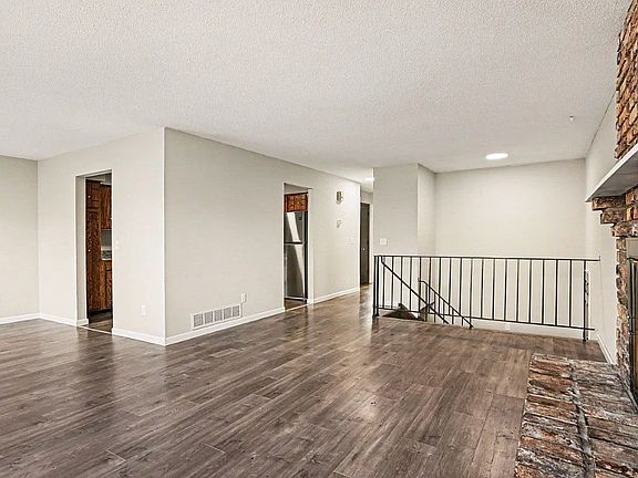 5th image of 7984 Beard Ct N #2