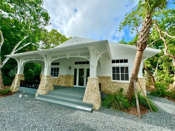 80 Wrenn St, Plantation Key, FL 33036
