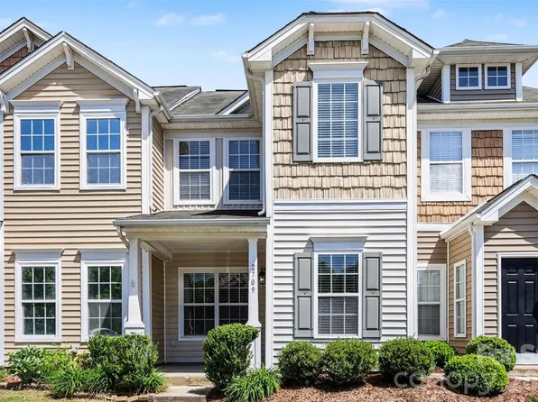 2709 Grain Mill Ln, Charlotte, NC 28214