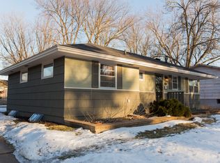 1815 Parker Rd, Saint Louis Park, MN 55426