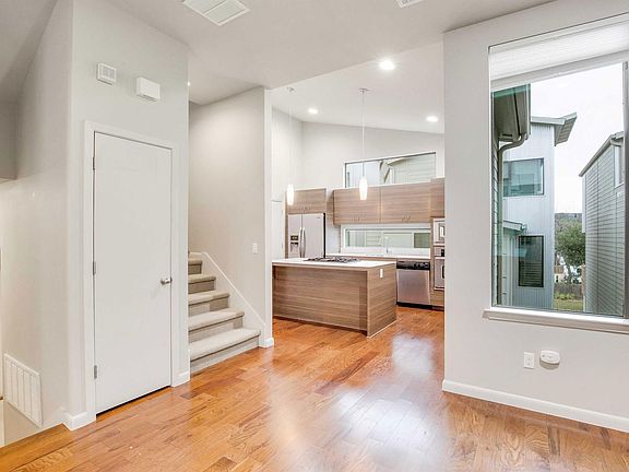 5th image of 3413 Charlotte Rose Dr #1