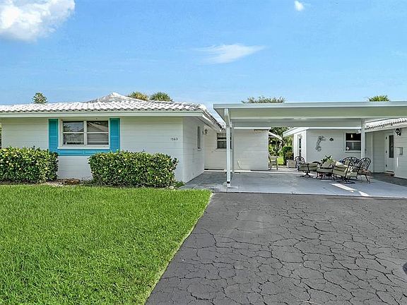 4th image of 1523 LAKESIDE DRIVE #15