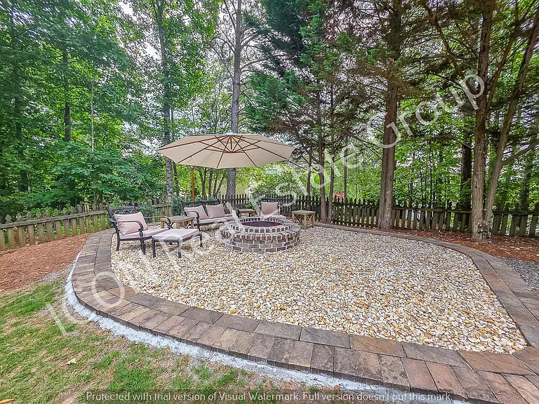 104 Rock Creek Ln — Photo 40