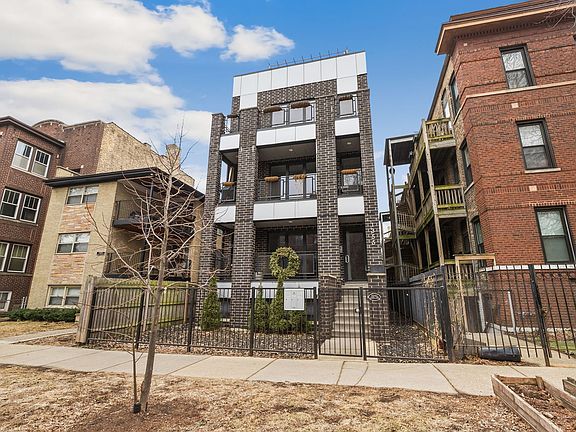 2nd image of 1355 W Winnemac Ave Unit 3