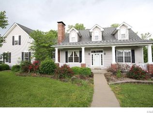 721 Windy Ridge Dr, Washington, MO 63090