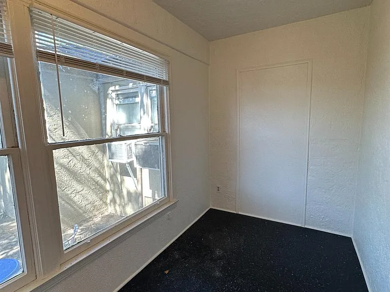 330 W Olive Ave — Photo 8