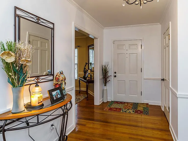 304 Barnes Mill Rd — Photo 2