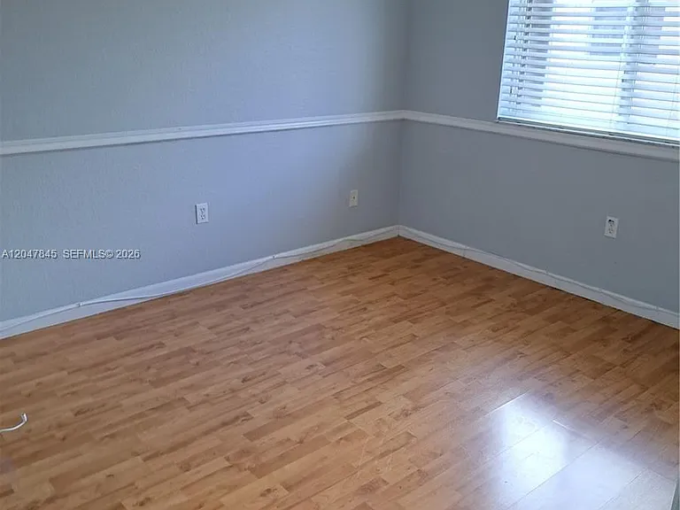 17318 NW 74th Ave #202 — Photo 11