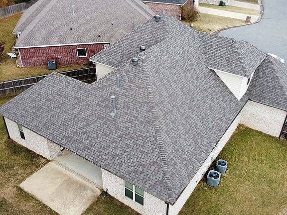 3rd image of 46 Forest Valley Ln