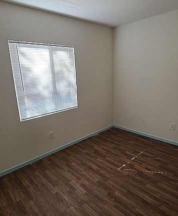 4th image of 7128 Liberty St