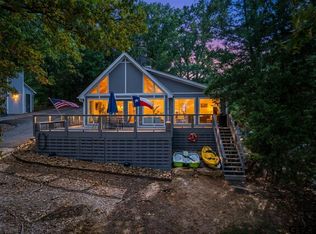 108 E Barker Creek Dr, Scroggins, TX 75480