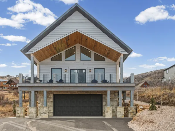 776 W Snowberry Ct, Garden City, UT 84028