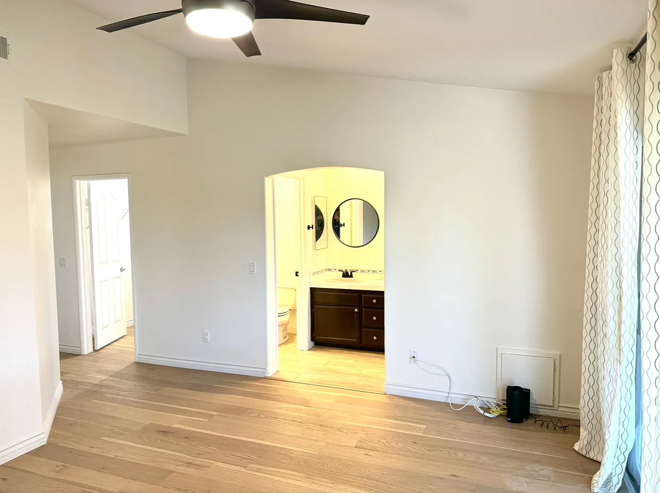 1 bed, 335 sqft, $1,495 — Photo 4