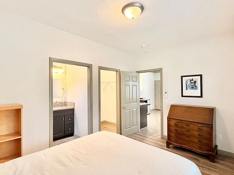 3835 Cedar Vale Way — Photo 10