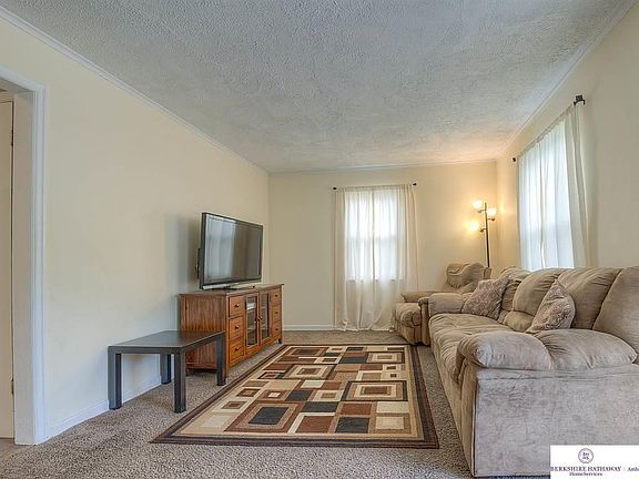 2nd image of 1107 N 49th Ave