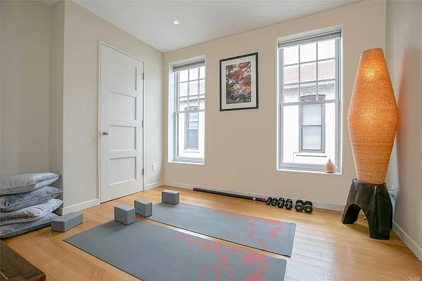 Sold by Daniel Gale Sotheby's International Realty | media 46