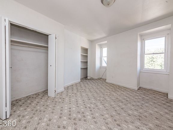 4th image of 2400 Mission St #1