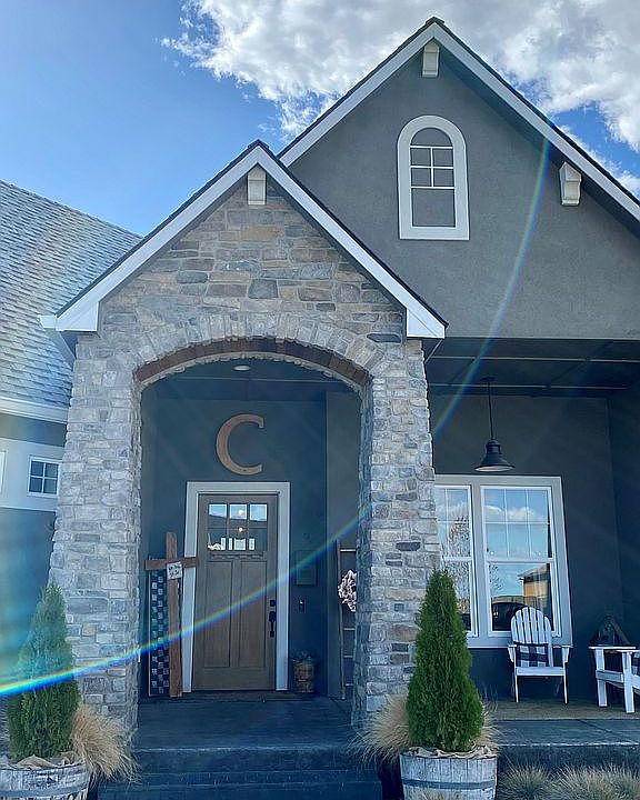 1st image of 2353 Eagle Ridge Ct