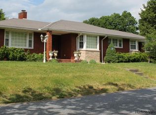 1 Merritt Ave, Lloyd, NY 12528