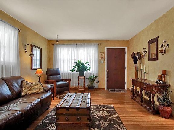 4th image of 12426 Norma Ln