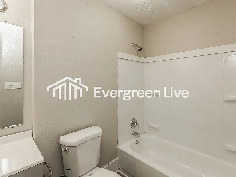 658 Tifton Dr — Photo 14