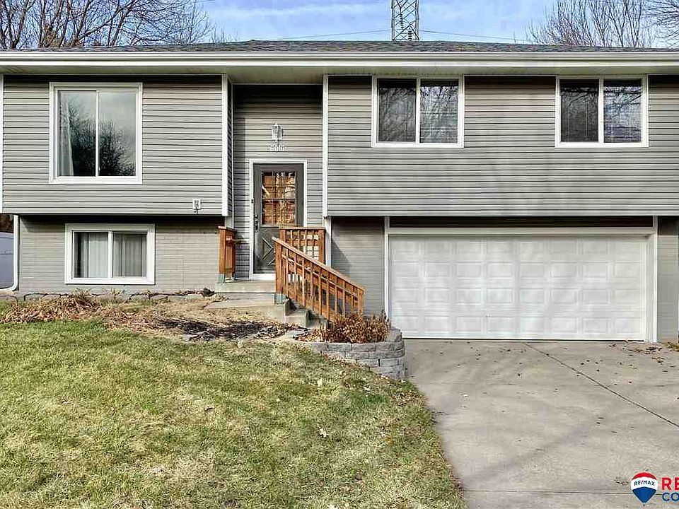 1st image of 6016 Dogwood Dr