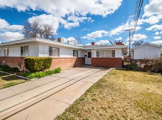 2008 Lynwood Dr, Farmington, NM 87401