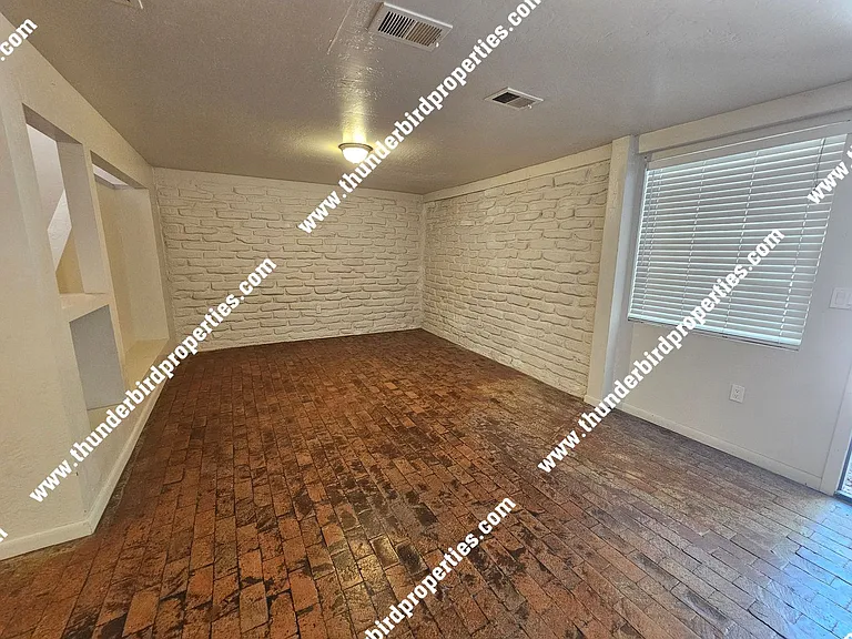 200 Rio Grande Blvd SW — Photo 4