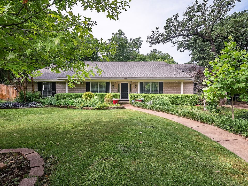 1st image of 1812 Wellington Ct