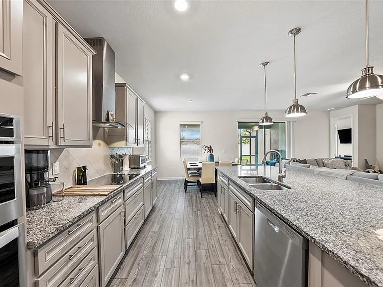 10913 Green Harvest Dr — Photo 18