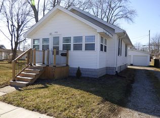 952 Myrtle Ave, Frankfort, IN 46041