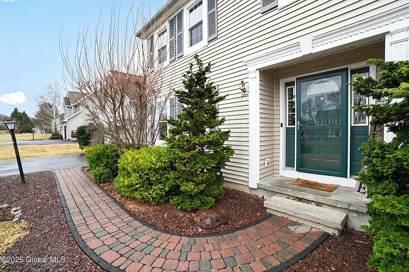 2nd image of 30 Blue Jay Way