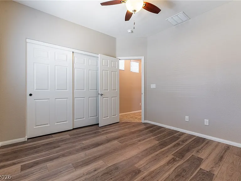 205 Dela Cruz Ave — Photo 20