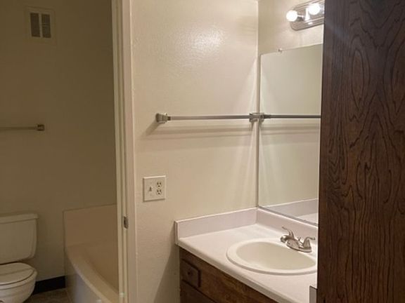 5th image of 6244 Westside Rd APT Aa