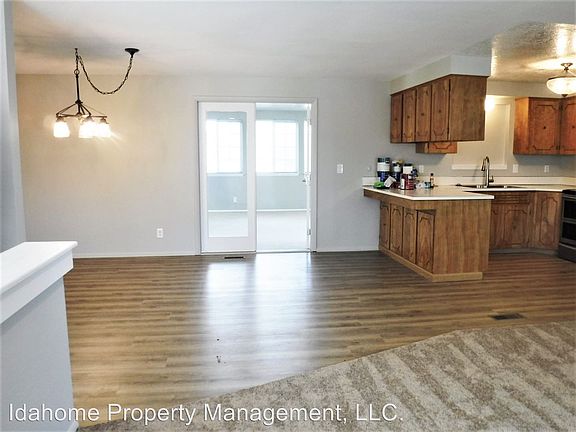 5th image of 4000 N Kilarney Dr
