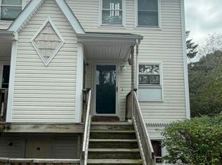 110 Parish Park Unit 15, East Stroudsburg, PA 18301