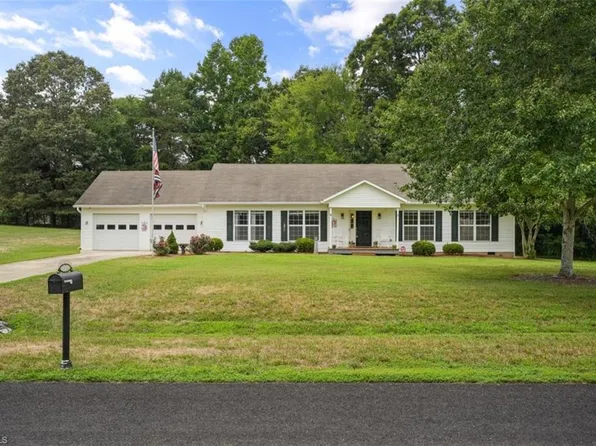 241 Dublin Rd, Advance, NC 27006