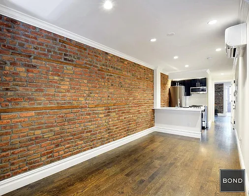 Rented by Bond New York | media 20