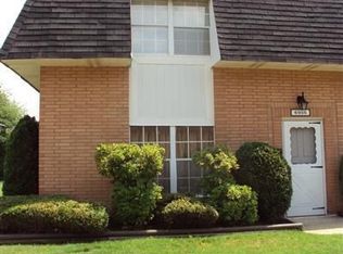 6956 S Parkway Dr #6956, Cleveland, OH 44130